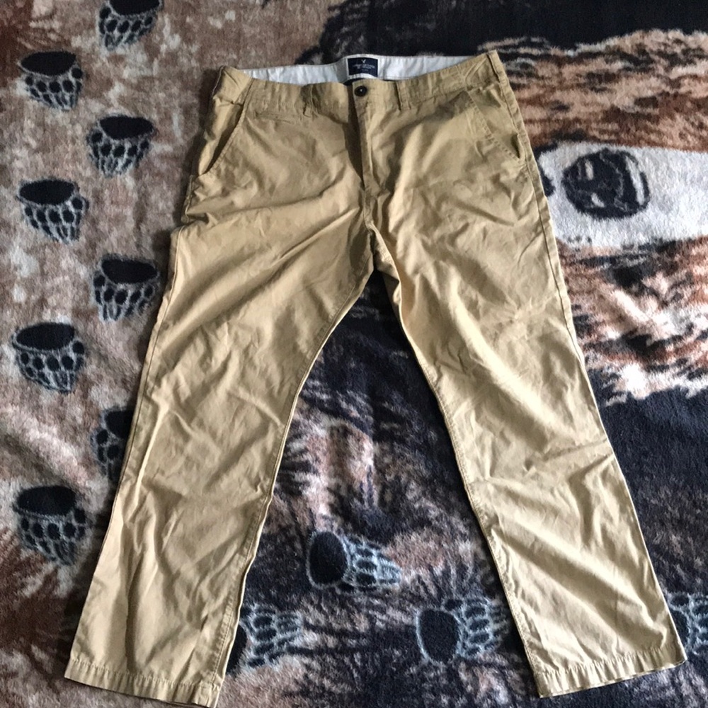 American Eagle khakis